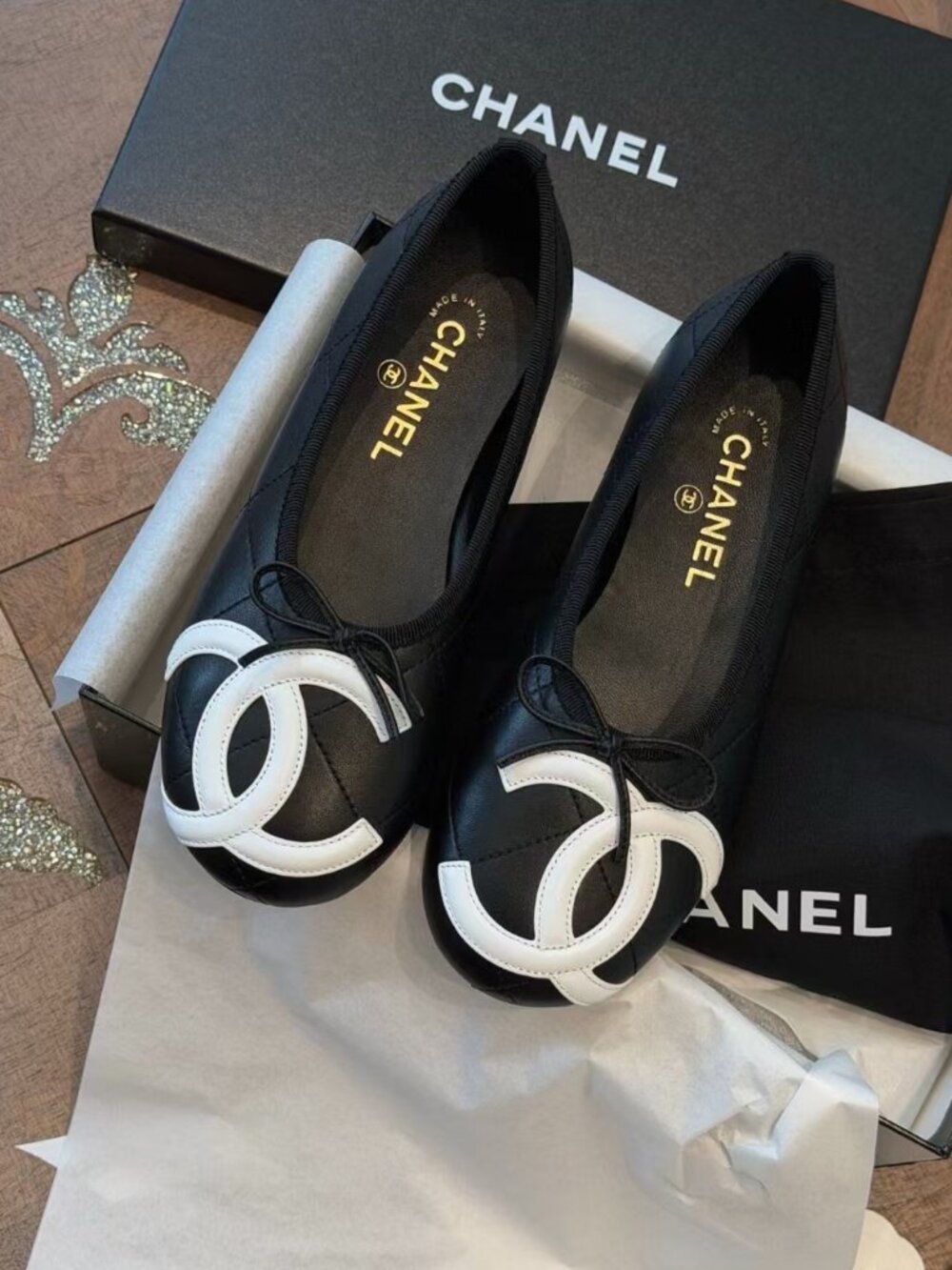 Chanel Black Quilted CC Logo Bow Ballet Flats